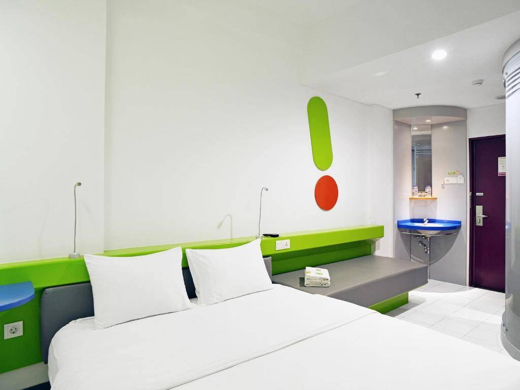 Pop! Hotel Kemang Jakarta